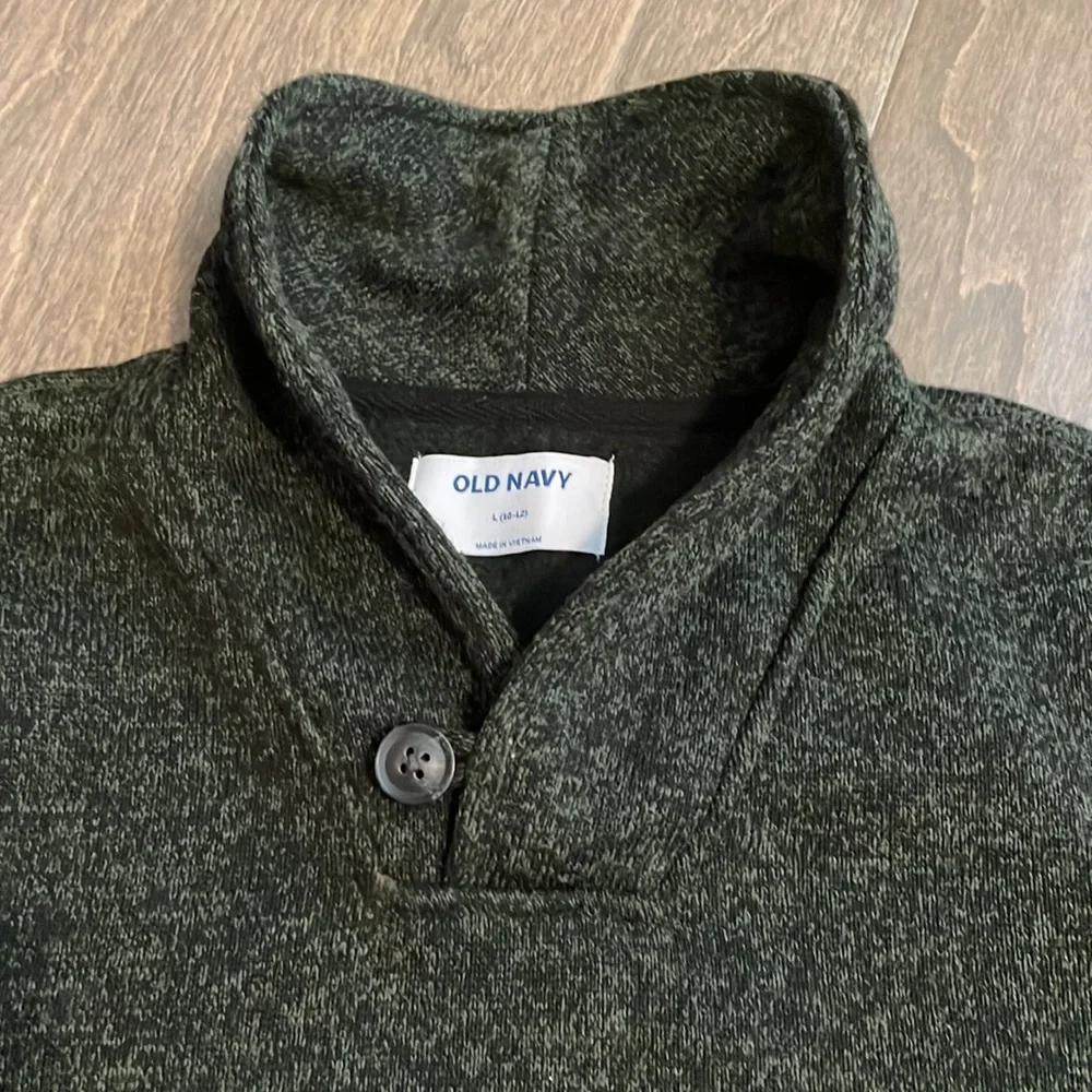 Boys Old Navy Sweater - Picture 3 of 4